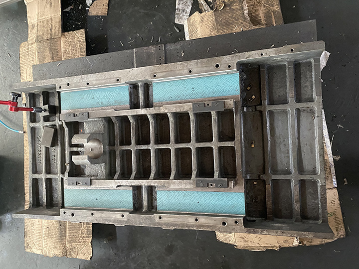 韓國斗山vmc 750 -PUMA 305大修