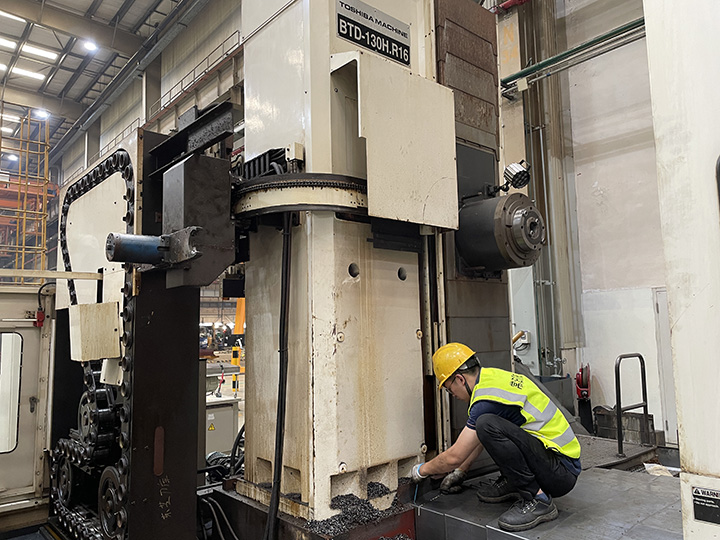 日本東芝BTD-130R16鏜床大修