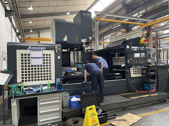 臺灣喬福VMC21100立加 大修精度