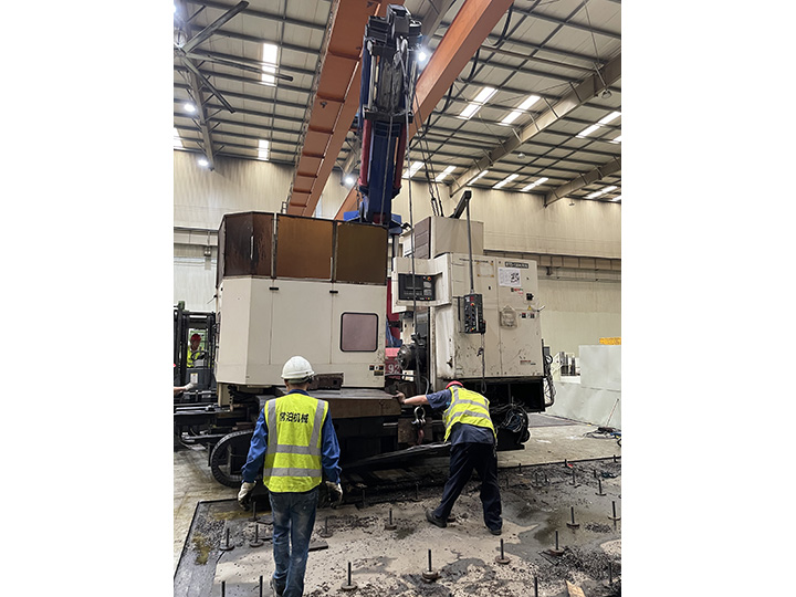 大型落地鏜床搬遷調(diào)試